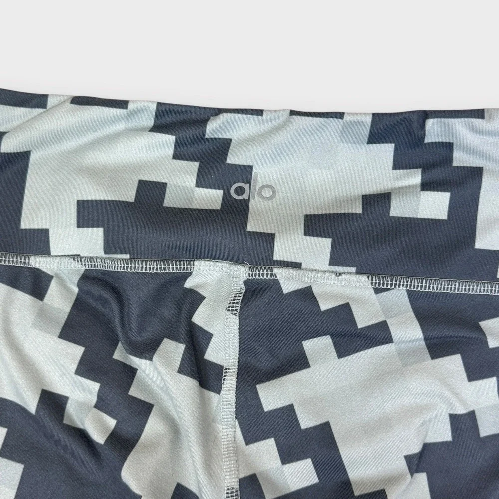 Alo Yoga Pixel Houndstooth Leggings Women's Activewear‎ Athletic Pants Small